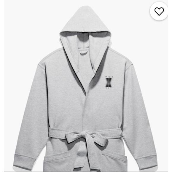 Savage X Fenty Forever Savage Showgirl Short Robe - Picture 2 of 9